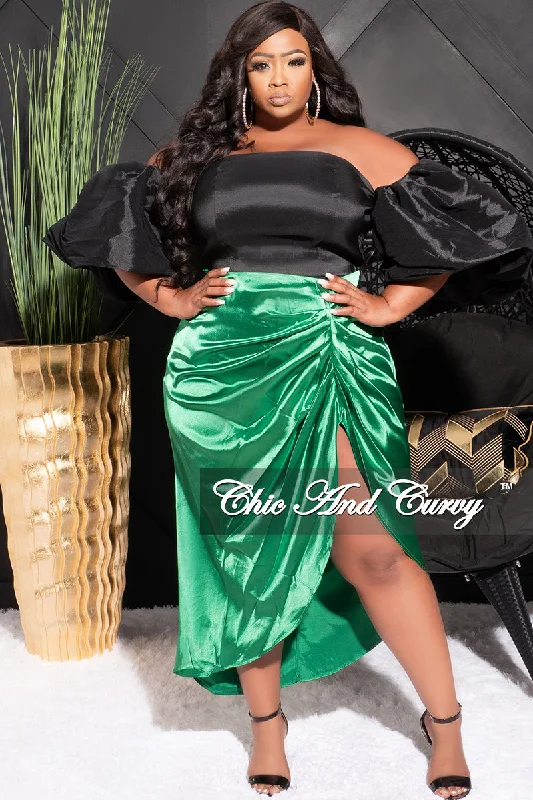 Final Sale Plus Size Satin Ruched Skirt in Green