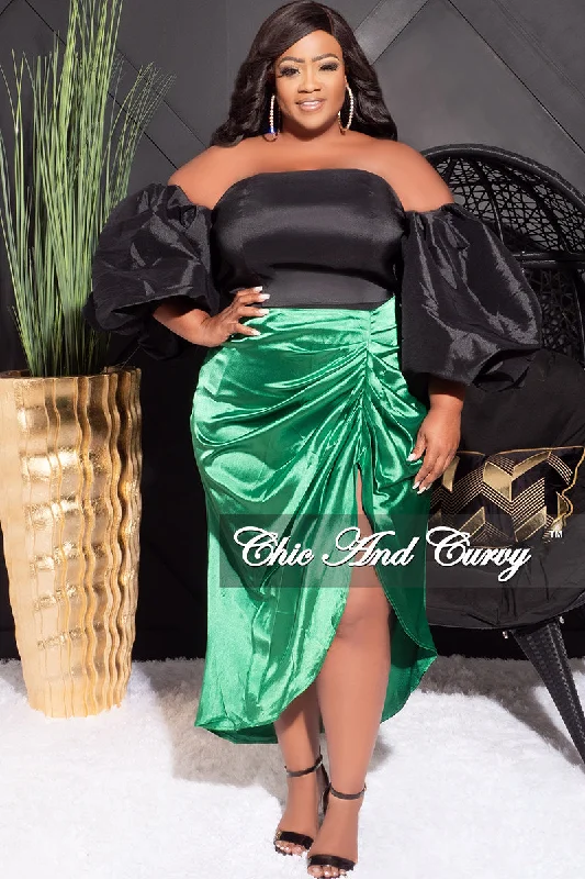 Final Sale Plus Size Satin Ruched Skirt in Green