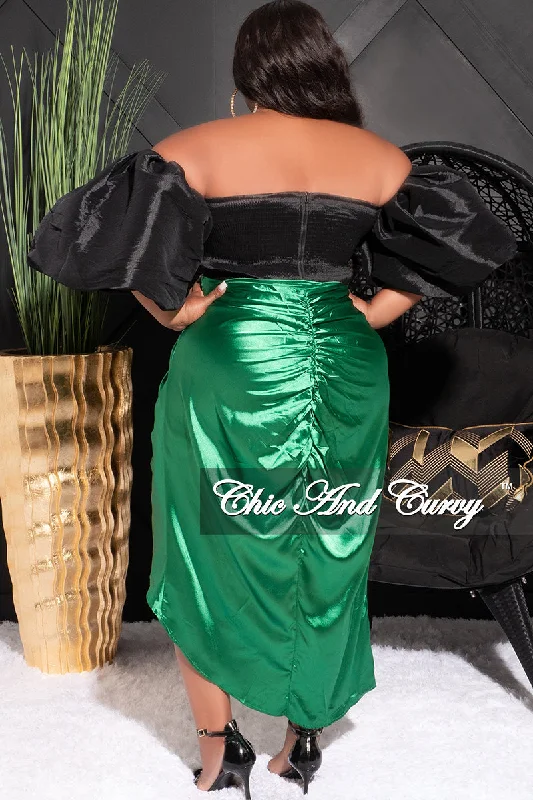 Final Sale Plus Size Satin Ruched Skirt in Green