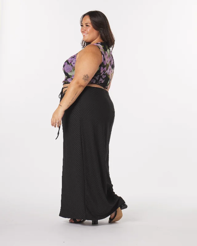 “Luna” Knit Tie-Around Maxi Skirt in Black