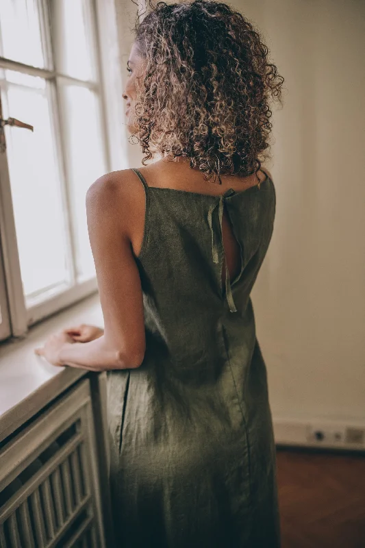 Sleeveless Linen Maxi Dress